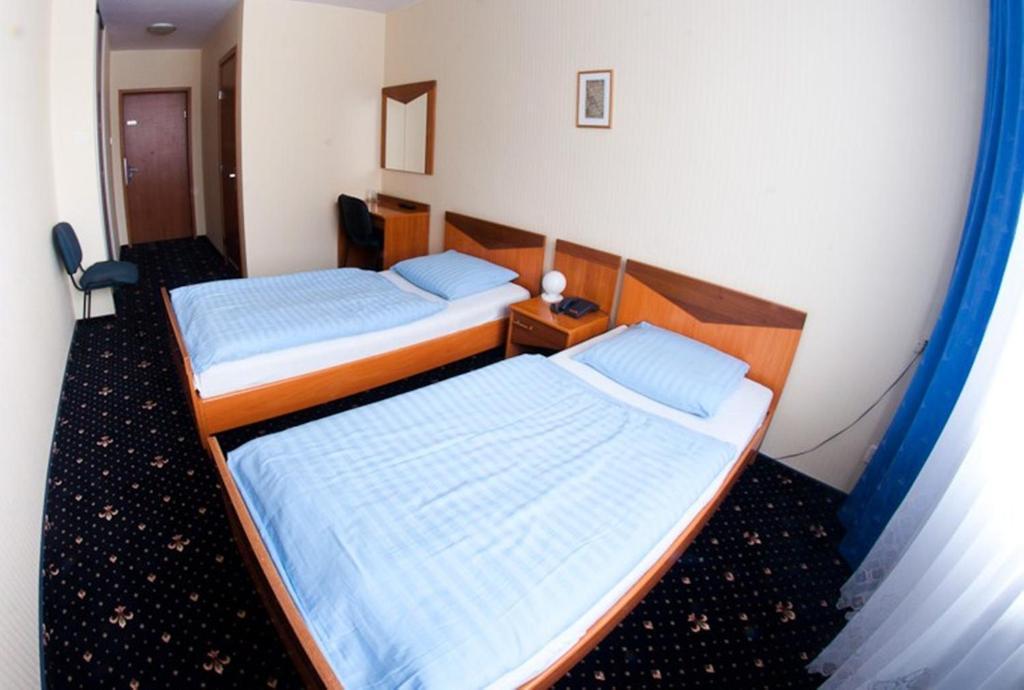 Hotel Naramowice Poznan Habitación foto