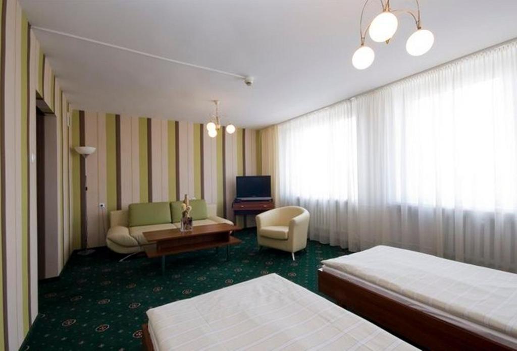 Hotel Naramowice Poznan Habitación foto