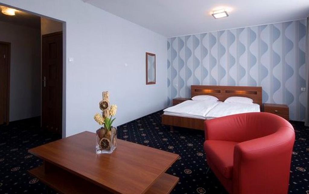 Hotel Naramowice Poznan Habitación foto